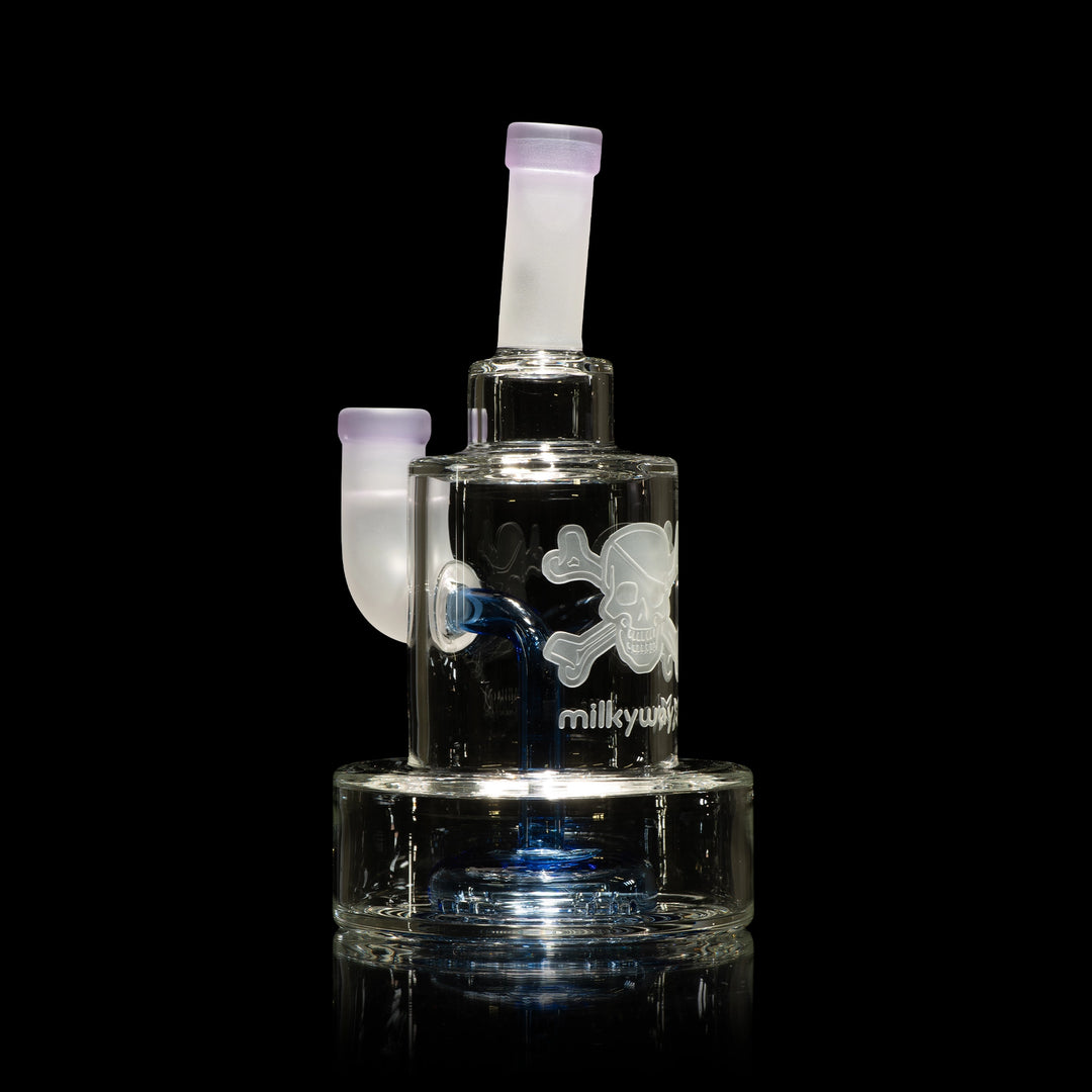 Skull and Crossbones 8" Dab Rig